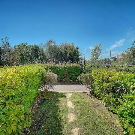 Upstays Garden Terrace Pool 30m2 Cannes