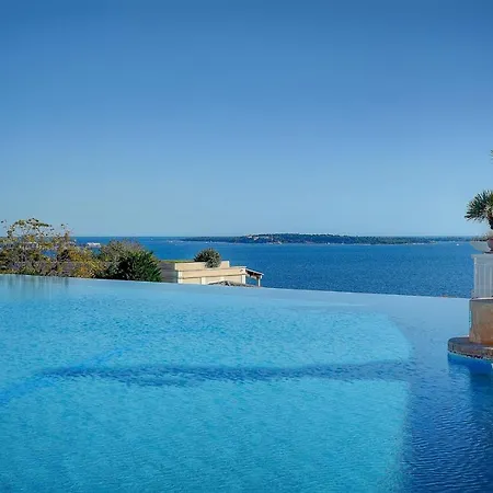 Immogroom - 2 - Pool - Garden - Terrace - Parking - Ac *